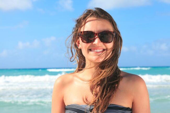 como proteger tus dientes del sol en verano