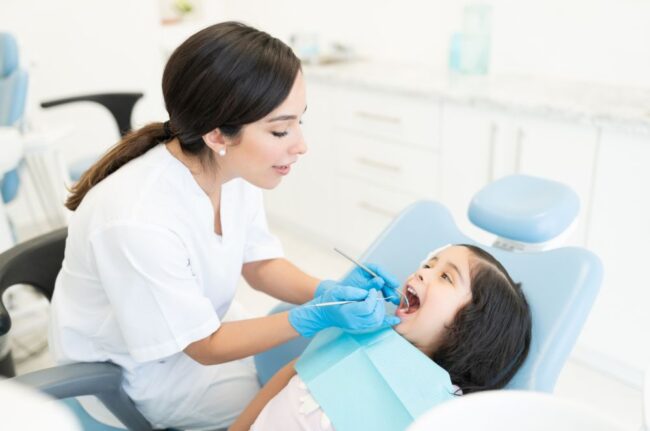 frenillos-operacion frenillo labial cómo tratarlo