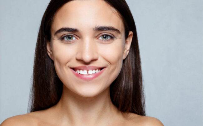 cierre diastema con composite