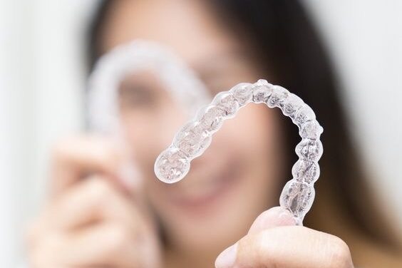 beneficios de tener los dientes alineados